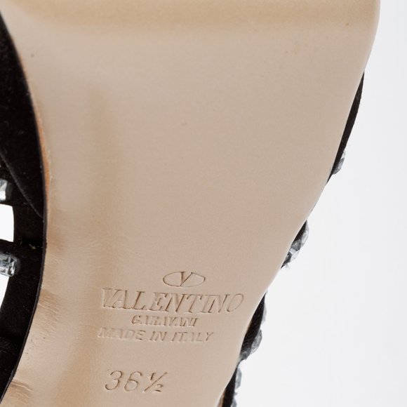 Valentino Crystal and Pearl Embellished Cage Sandals - Picture 5 of 10